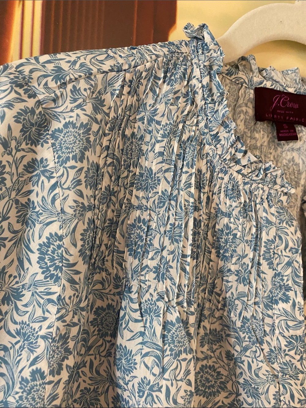 J CREW - Picture 4 of 10